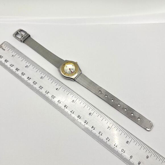 Vintage Silver & Gold Ladie's Watch - Picture 4 of 5